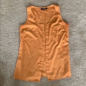 A.n.a Sleeveless button up blouse